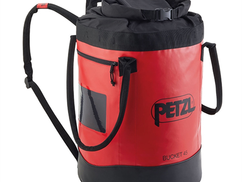 Petzl BUCKET 45 Large-capacity freestanding bag - Red