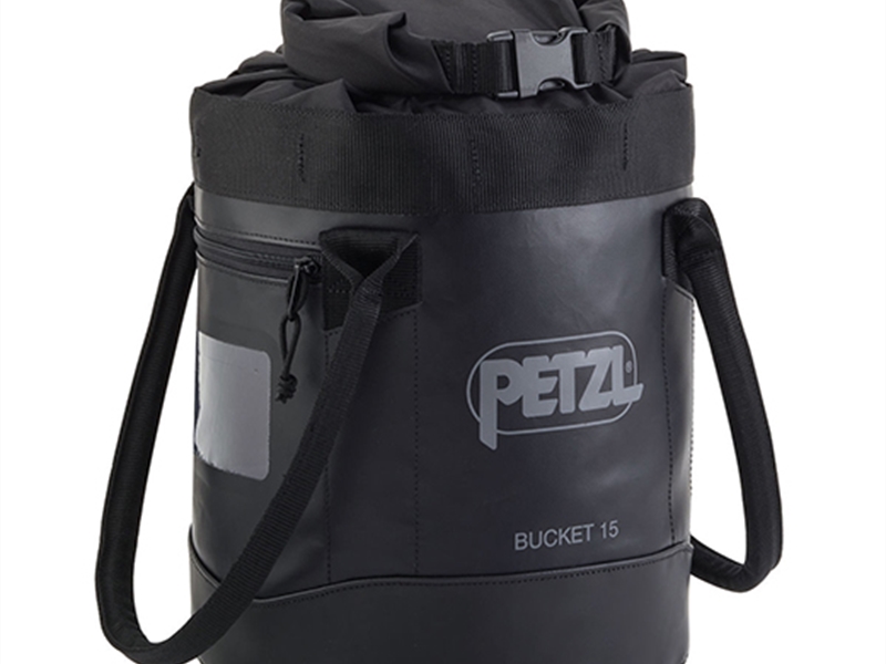 Petzl BUCKET 15 Small-capacity freestanding bag - Black